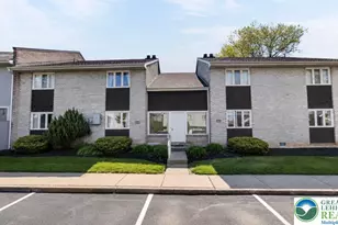 371 Carver Dr, Bethlehem City, PA 18017 - Photo 2