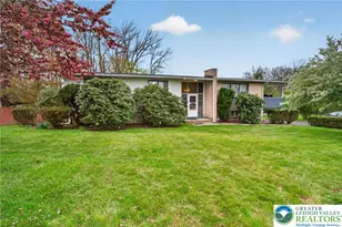 1 Powell St, Mountain Top, PA 18707 - Photo 2
