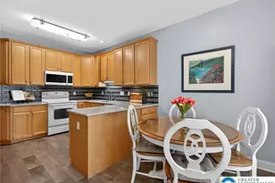 558 Parkside Ct, Allentown City, PA 18104 - Photo 12