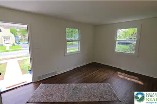 332 Cedar Rd, Hellertown Boro, PA 18055 - Photo 8
