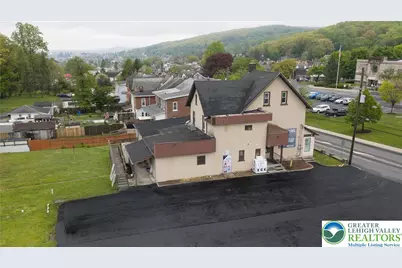 1635 Broadway, Bethlehem City, PA 18015 - Photo 1
