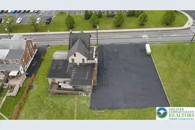 1635 Broadway, Bethlehem City, PA 18015 - Photo 2