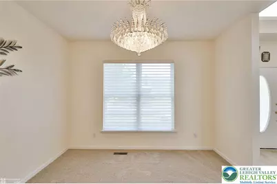 330 Indigo Way, Allentown City, PA 18104 - Photo 12