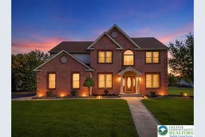 330 Indigo Way, Allentown City, PA 18104 - Photo 2
