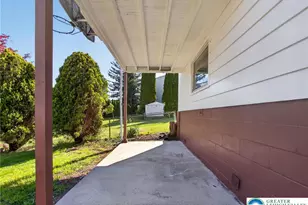 2 E Center St, Nesquehoning Boro, PA 18240 - Photo 30