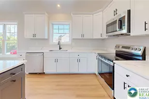 2905 Roosevelt St, Bethlehem Township, PA 18020 - Photo 12