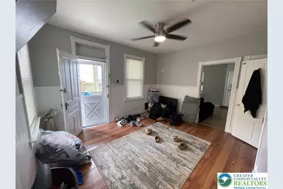 209 E South Street, Slatington Boro, PA 18080 - Photo 12