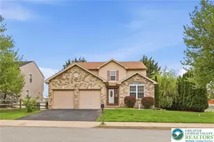 1170 Vera Dr, Easton, PA 18040 - Photo 2