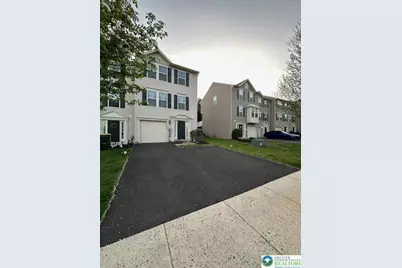 1132 Sparrow Way, Upper Macungie Township, PA 18031 - Photo 2
