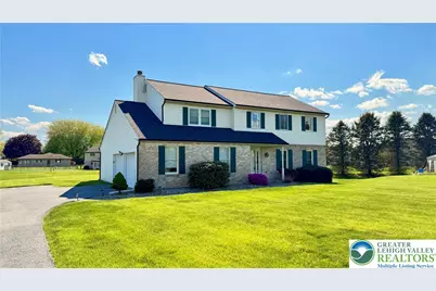 7033 Versailles Square, Bethlehem City, PA 18017 - Photo 4