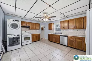 18 S Lehigh St, Tamaqua, PA 18252 - Photo 10