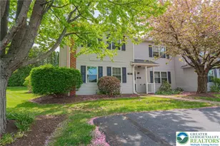 810 Briarwood Dr, Bethlehem Township, PA 18020 - Photo 2