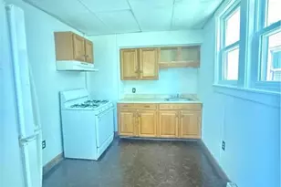 122 2nd Ave, Kingston, PA 18704 - Photo 2