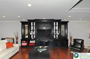 4450 Pond View Ct, Bethlehem Township, PA 18020 - Photo 12