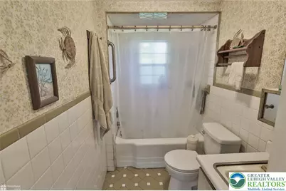 429 Monocacy Drive, Moore Township, PA 18104 - Photo 18