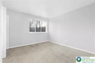 1547 Creekside Rd, Whitehall Township, PA 18052 - Photo 8