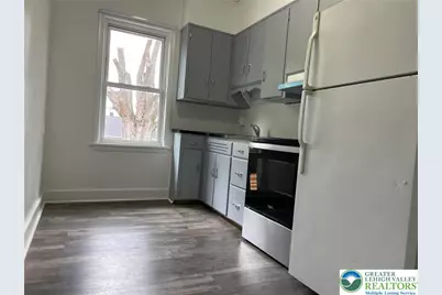 137 S 17th Street, Wilson Boro, PA 18042 - Photo 10