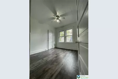 137 S 17th Street, Wilson Boro, PA 18042 - Photo 4