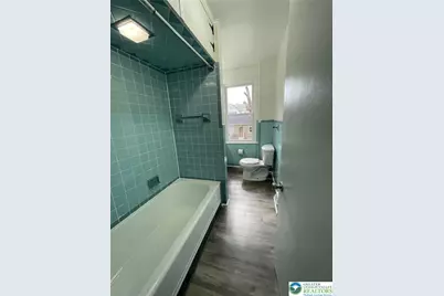 137 S 17th Street, Wilson Boro, PA 18042 - Photo 10