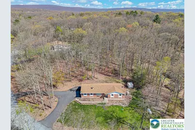 138 Darcy Drive, Chestnuthill Twp, PA 18353 - Photo 8