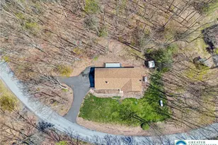 138 Darcy Dr, Chestnuthill Twp, PA 18353 - Photo 10
