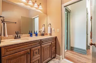 135 E Wall St, Bethlehem City, PA 18018 - Photo 32
