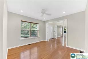 224 Park Ridge Dr, Forks Twp, PA 18040 - Photo 12