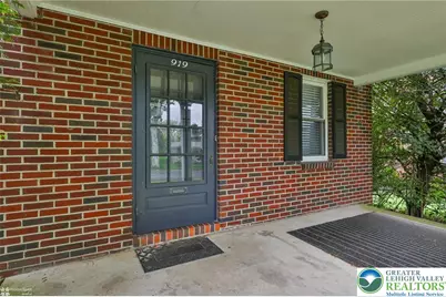 919 7th Avenue, Bethlehem City, PA 18018 - Photo 2