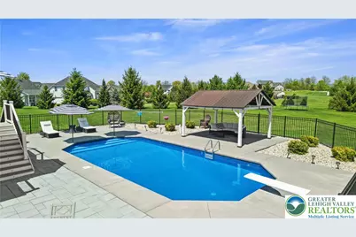 2255 Redwood Drive, North Whitehall Township, PA 18080 - Photo 4