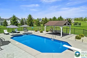 2255 Redwood Dr, North Whitehall Township, PA 18080 - Photo 4