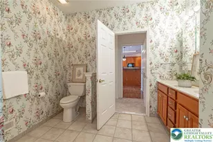 5010 Valley Stream Ln, Lower Macungie Township, PA 18062 - Photo 32