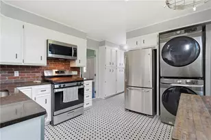 743 6th St, Whitehall Township, PA 18052 - Photo 14
