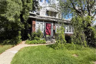 743 6th St, Whitehall Township, PA 18052 - Photo 1