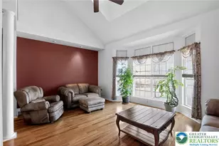 186 Oakmont Ct, Williams Township, PA 18042 - Photo 8