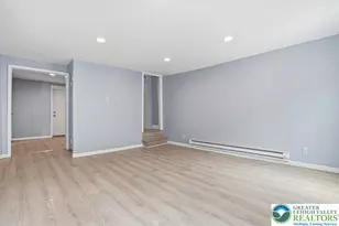 941 Pine St, Allentown City, PA 18102 - Photo 12