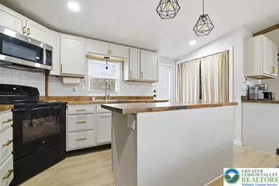 57 W Zimmer Drive, Lehigh Township, PA 18088 - Photo 10