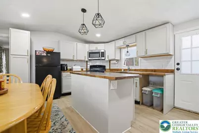 57 W Zimmer Drive, Lehigh Township, PA 18088 - Photo 8