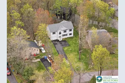 4539 Briarcliff Terrace, Coolbaugh Twp, PA 18466 - Photo 2