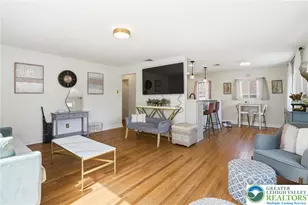 2351 W Greenleaf St, Allentown City, PA 18104 - Photo 8