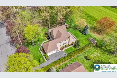 1860 Rosewood Drive, Hanover Twp, PA 18017 - Photo 72