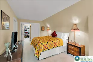 1860 Rosewood Dr, Hanover Twp, PA 18017 - Photo 6