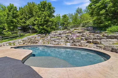 569 Deerfield Dr, Upper Nazareth, PA 18064 - Photo 74