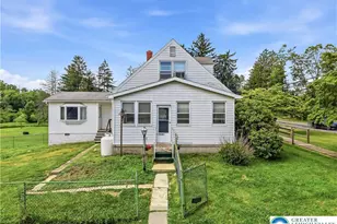 6596 N Main St, Upper Saucon Township, PA 18036 - Photo 4