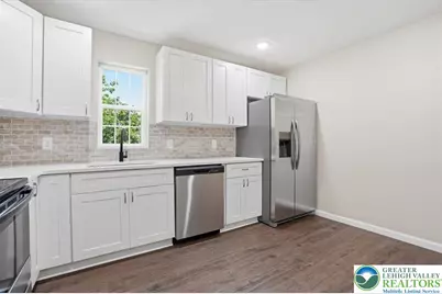 451 S Walnut Street, Slatington Boro, PA 18080 - Photo 6