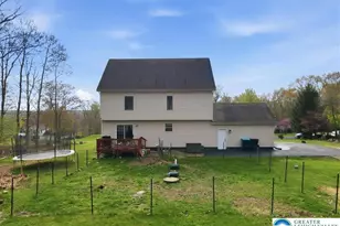 13 Eastridge Ln, Middle Smithfield, PA 18302 - Photo 8