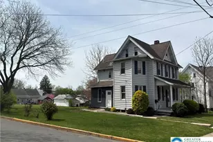 504 Fairview St, Coopersburg Boro, PA 18036 - Photo 2