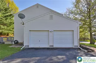 1875 Jenkins Dr, Easton, PA 18040 - Photo 32