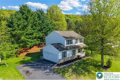 1875 Jenkins Drive, Easton, PA 18040 - Photo 4