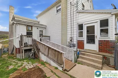 831 Ridge Street, Lansford Boro, PA 18232 - Photo 2