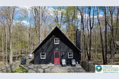 163 Owassa Drive, Tobyhanna Twp, PA 18347 - Photo 2